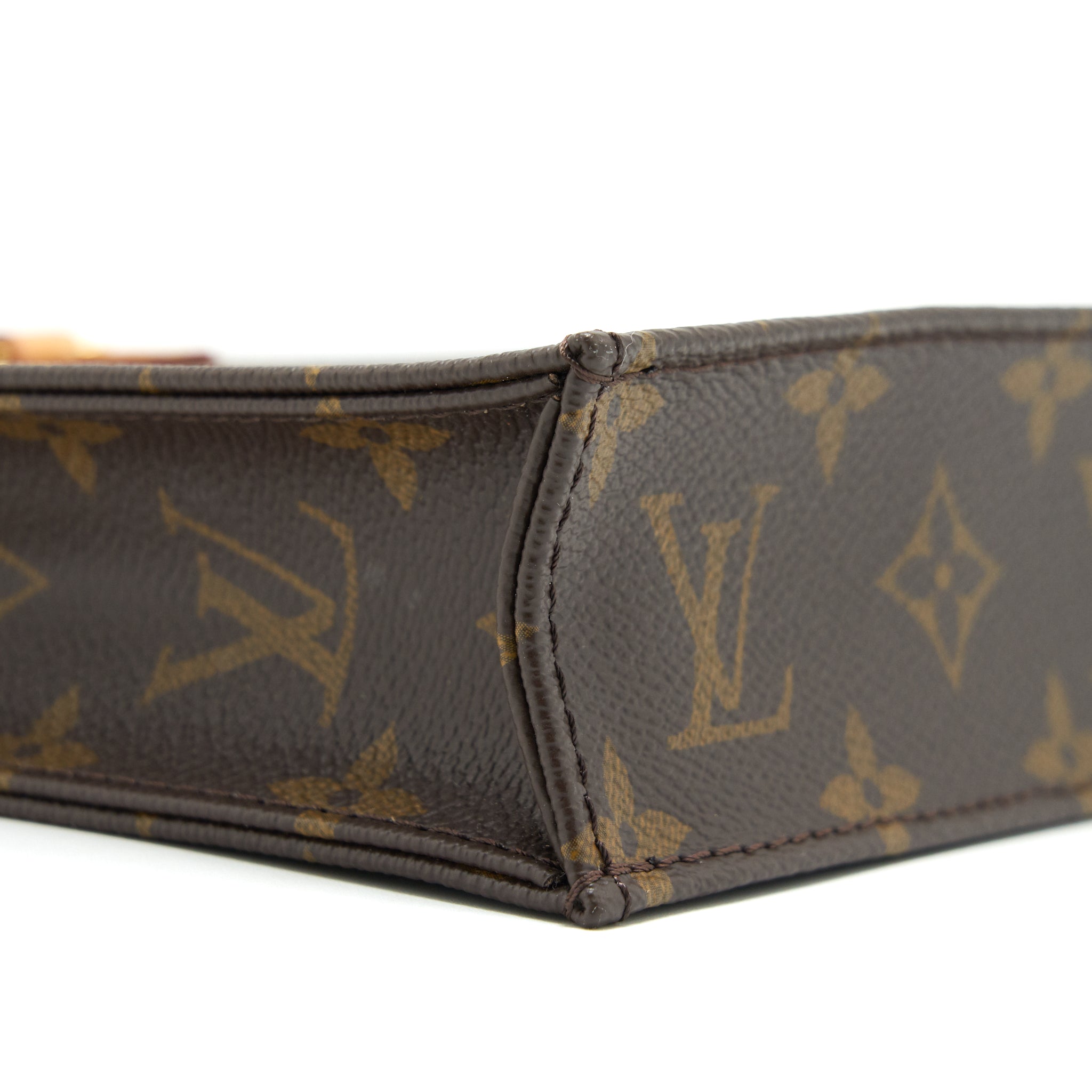LOUIS VUITTON PETIT SAC PLAT IN MONOGRAM
