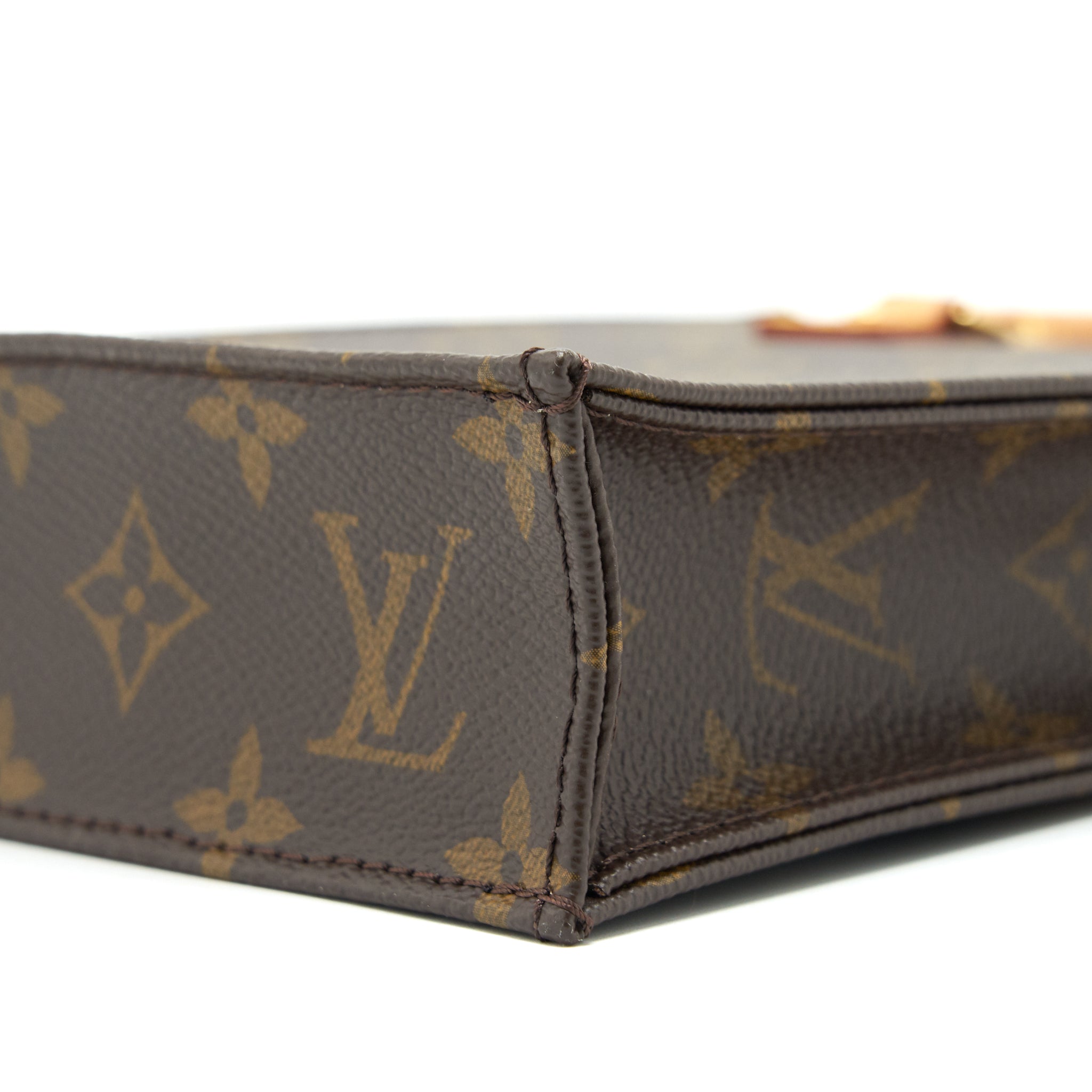 LOUIS VUITTON PETIT SAC PLAT IN MONOGRAM