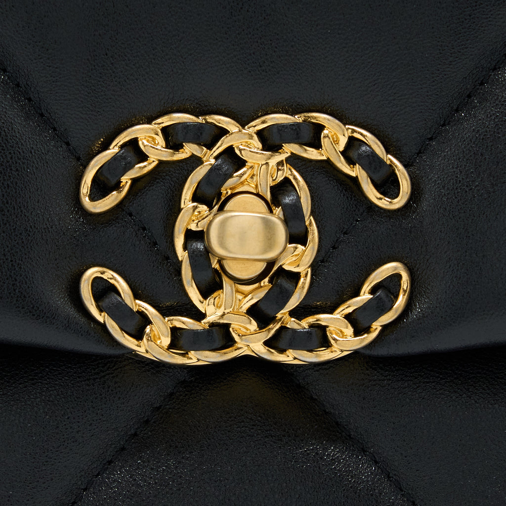 CHANEL SMALL 19 BAG LAMBSKIN BLACK MULTICOLOUR HARDWARE (MICROCHIP)
