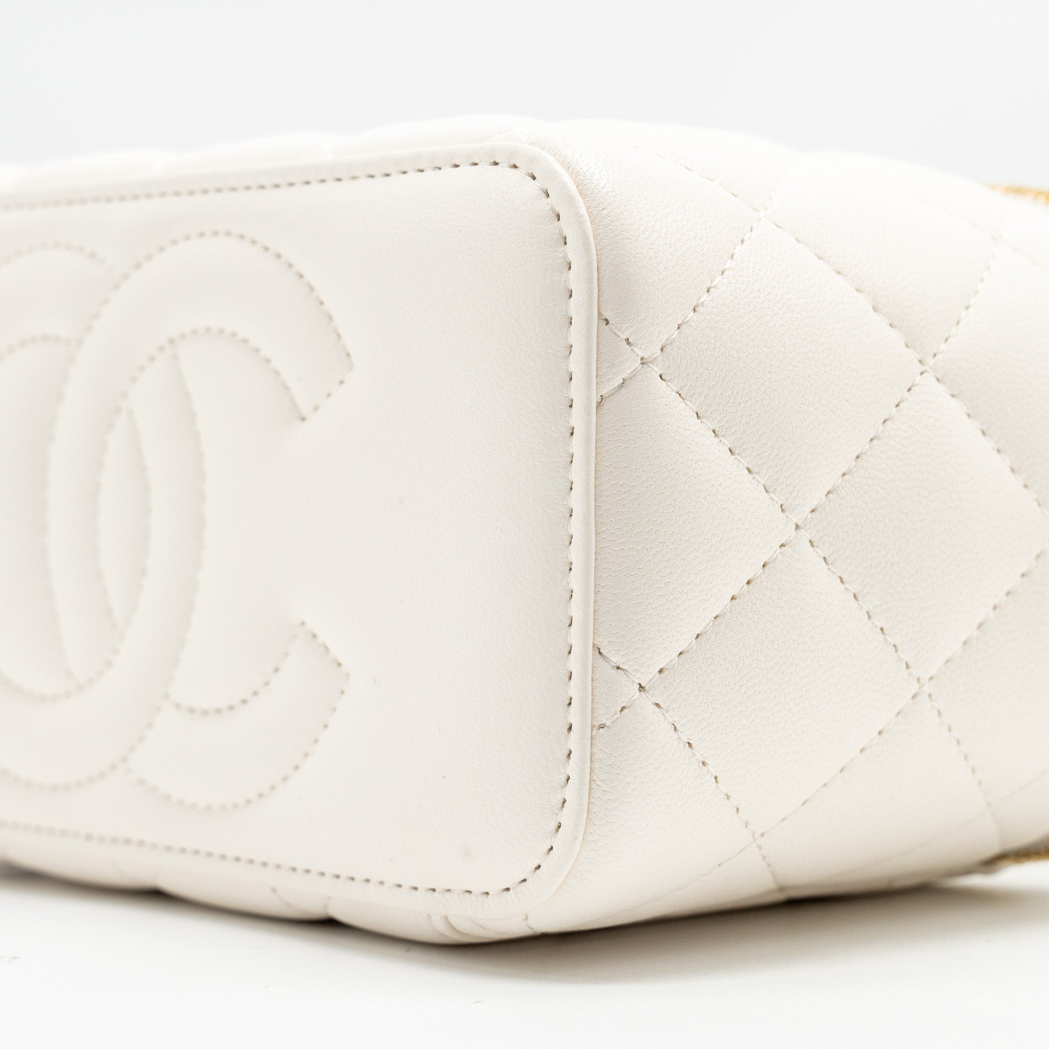 CHANEL LONG VANITY WITH COCO LETTER CHAIN LAMBSKIN WHITE GHW (MICROCHIP)