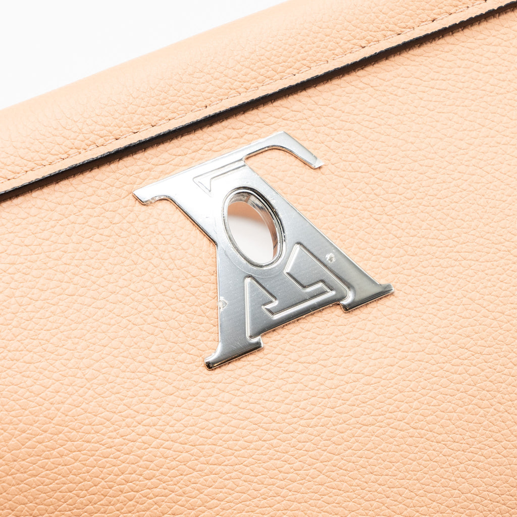 LOUIS VUITTON LOCK ME II BB CALFSKIN MULTICOLOR SHW