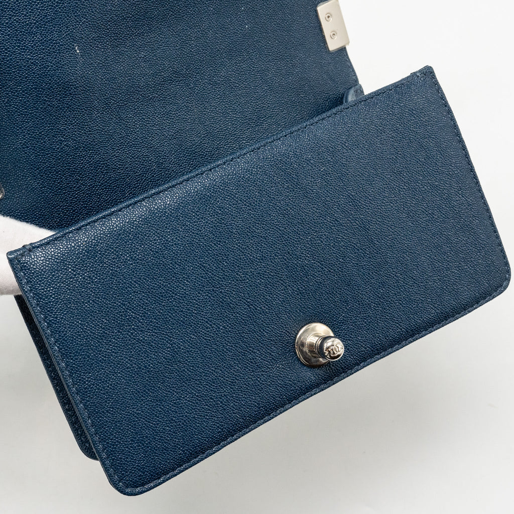 CHANEL SMALL BOY BAG CAVIAR NAVY SHW