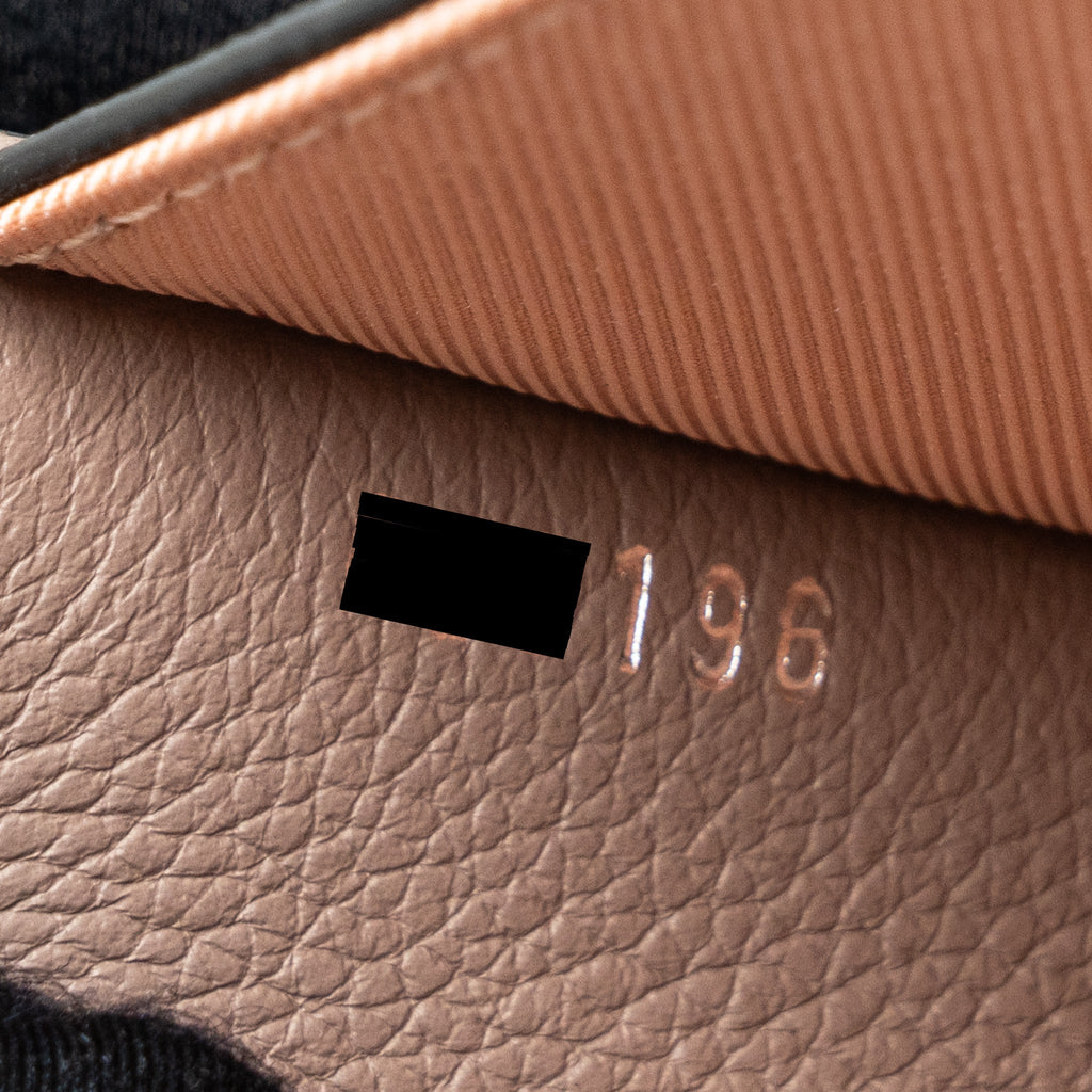LOUIS VUITTON LOCK ME II BB CALFSKIN MULTICOLOR SHW
