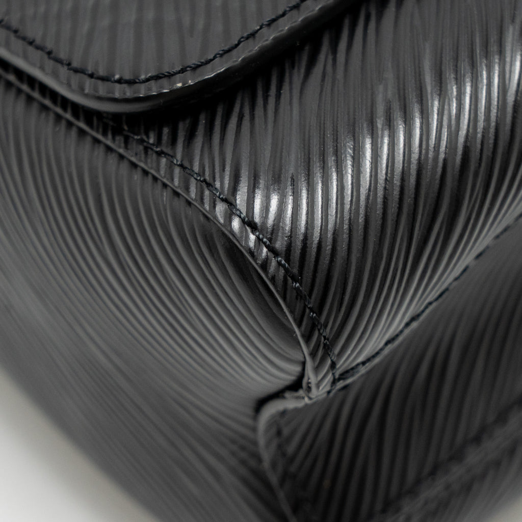 LOUIS VUITTON TWIST PM EPI LEATHER BLACK SHW