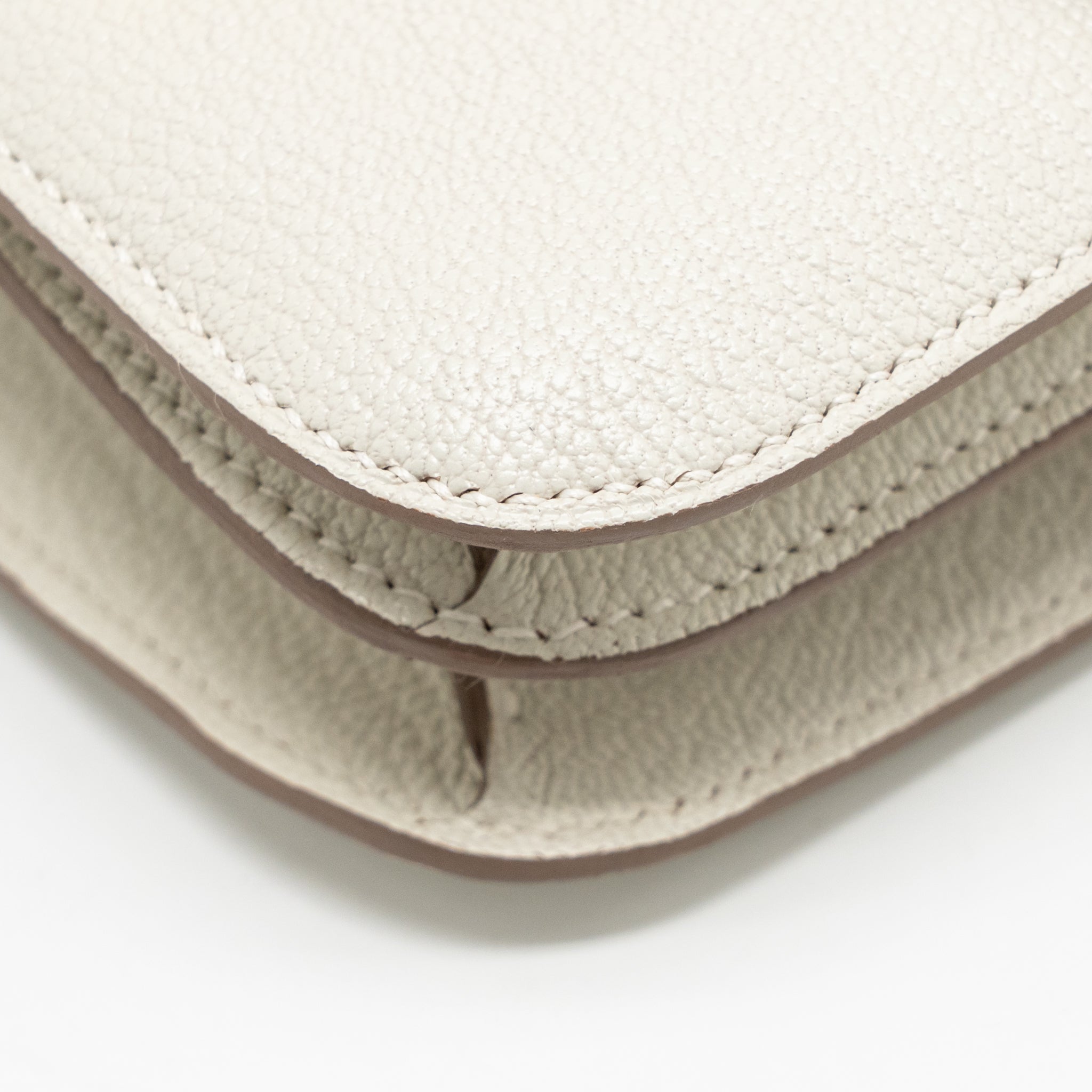 HERMES MINI CONSTANCE CHÈVRE MYSORE MUSHROOM/BISCUIT GHW