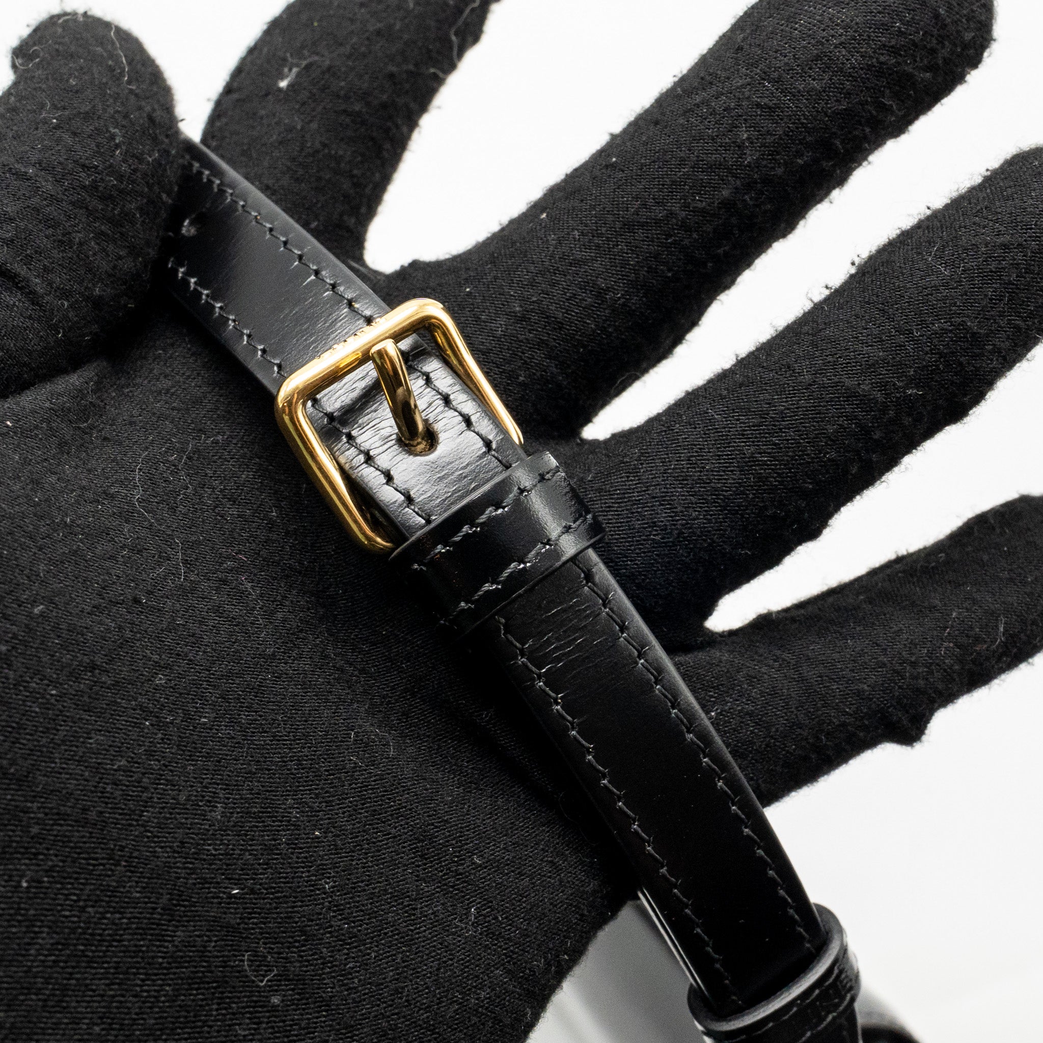 CELINE TRIOMPHE SHOULDER BAG SHINY CALFSKIN BLACK GHW