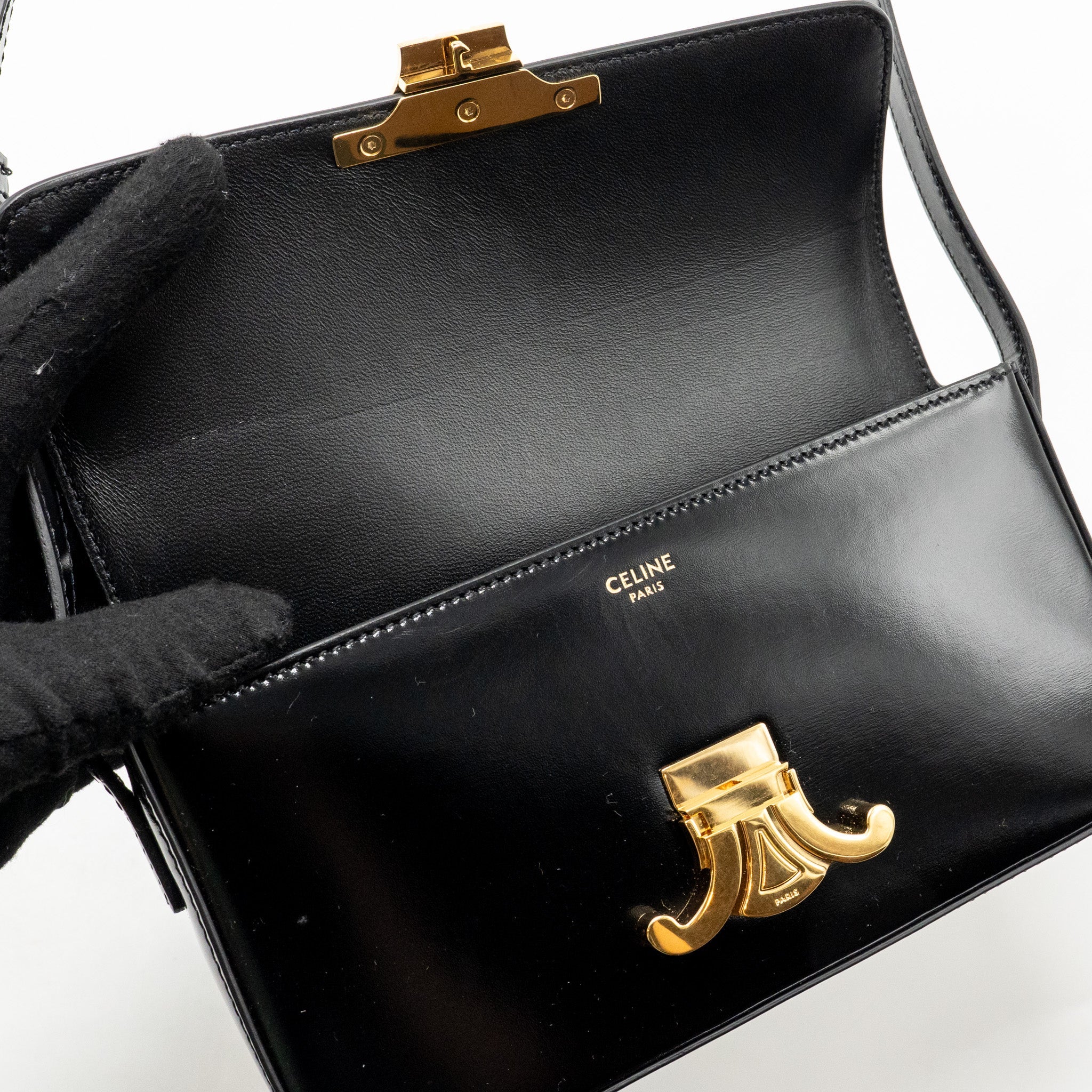 CELINE TRIOMPHE SHOULDER BAG SHINY CALFSKIN BLACK GHW