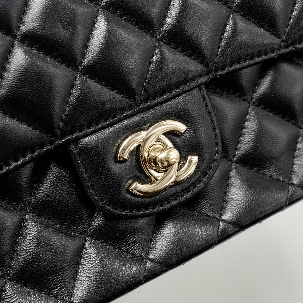 CHANEL 23A CRYSTAL TOP HANDLE FLAP BAG SHINY LAMBSKIN BLACK LGHW(MICROCHIP)