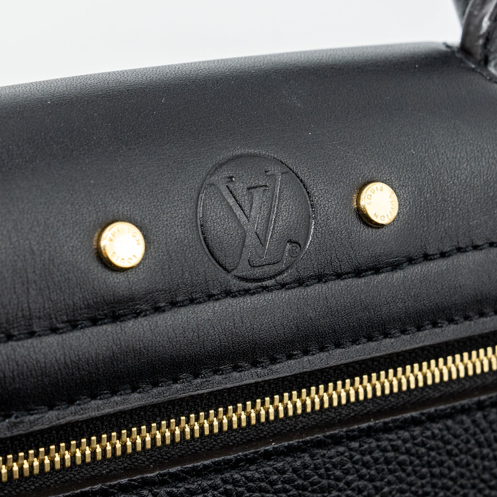 LOUIS VUITTON FLAP SHOULDER BAG CALFSKIN BLACK GHW