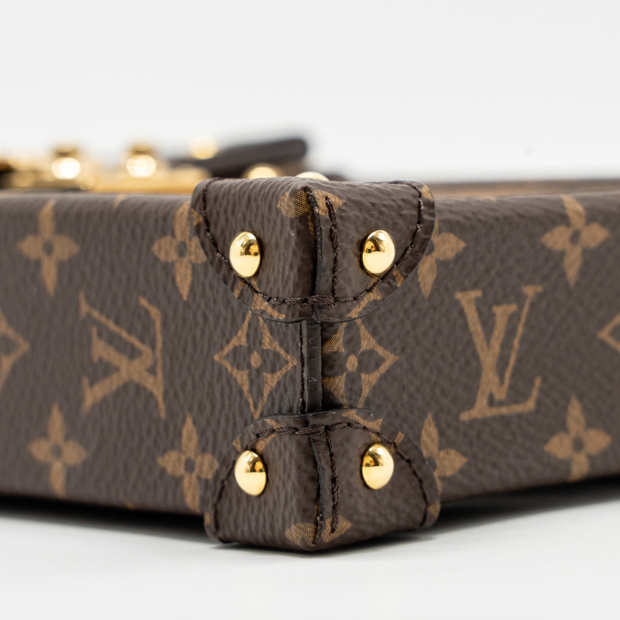 LOUIS VUITTON VERTICAL TRUNK POCHETTE WITH CHAIN MONOGRAM REVERSE CANVAS GHW
