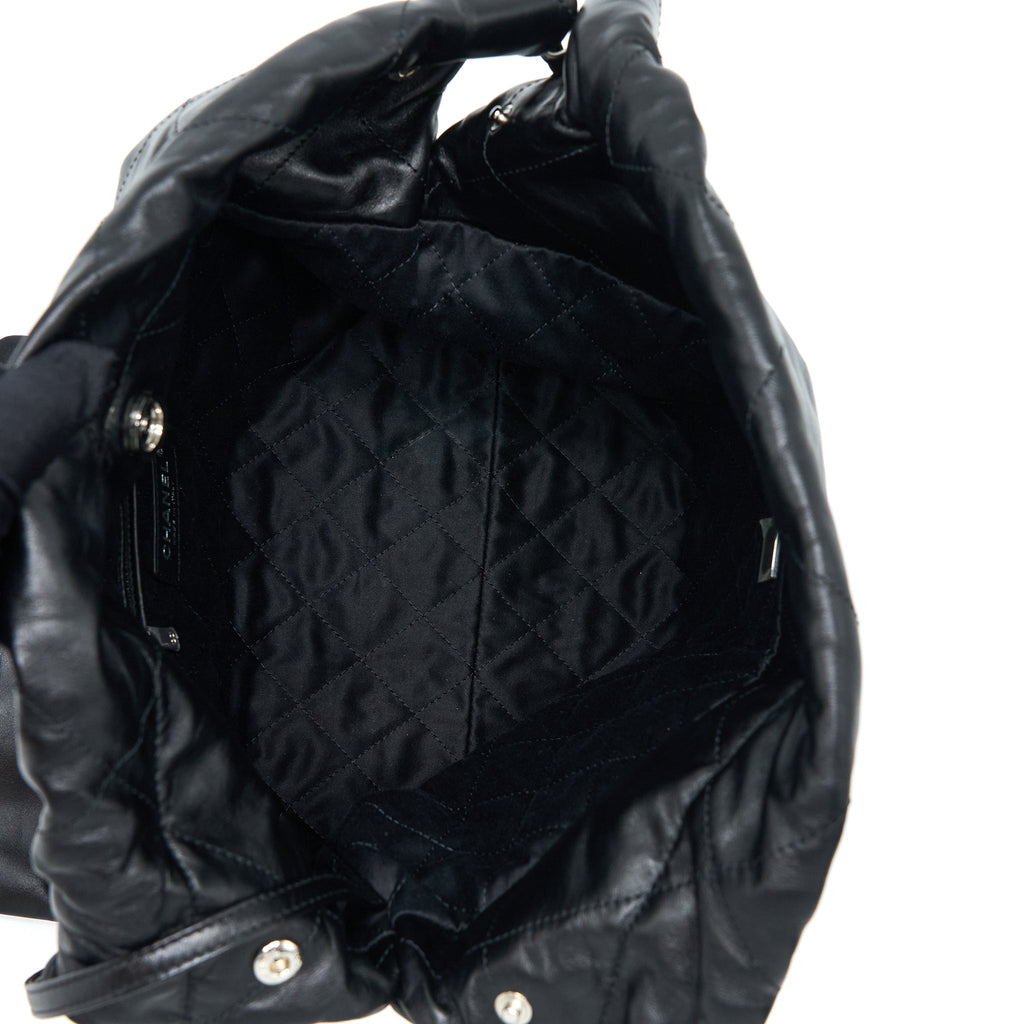 CHANEL SMALL 22 BAG CALFSKIN BLACK SHW(MICROCHIP)