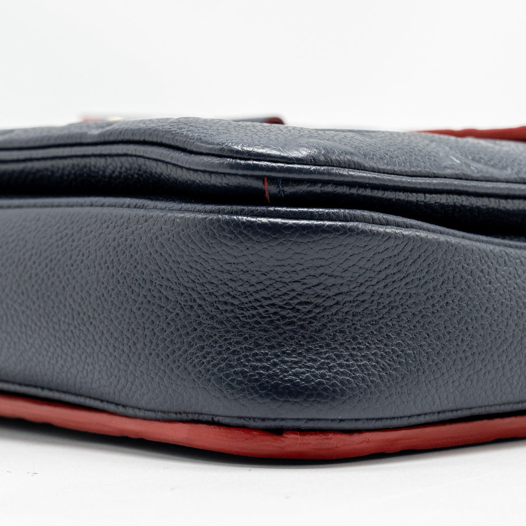 LOUIS VUITTON POCHETTE METIS MONOGRAM EMPREINETE NAVY GHW
