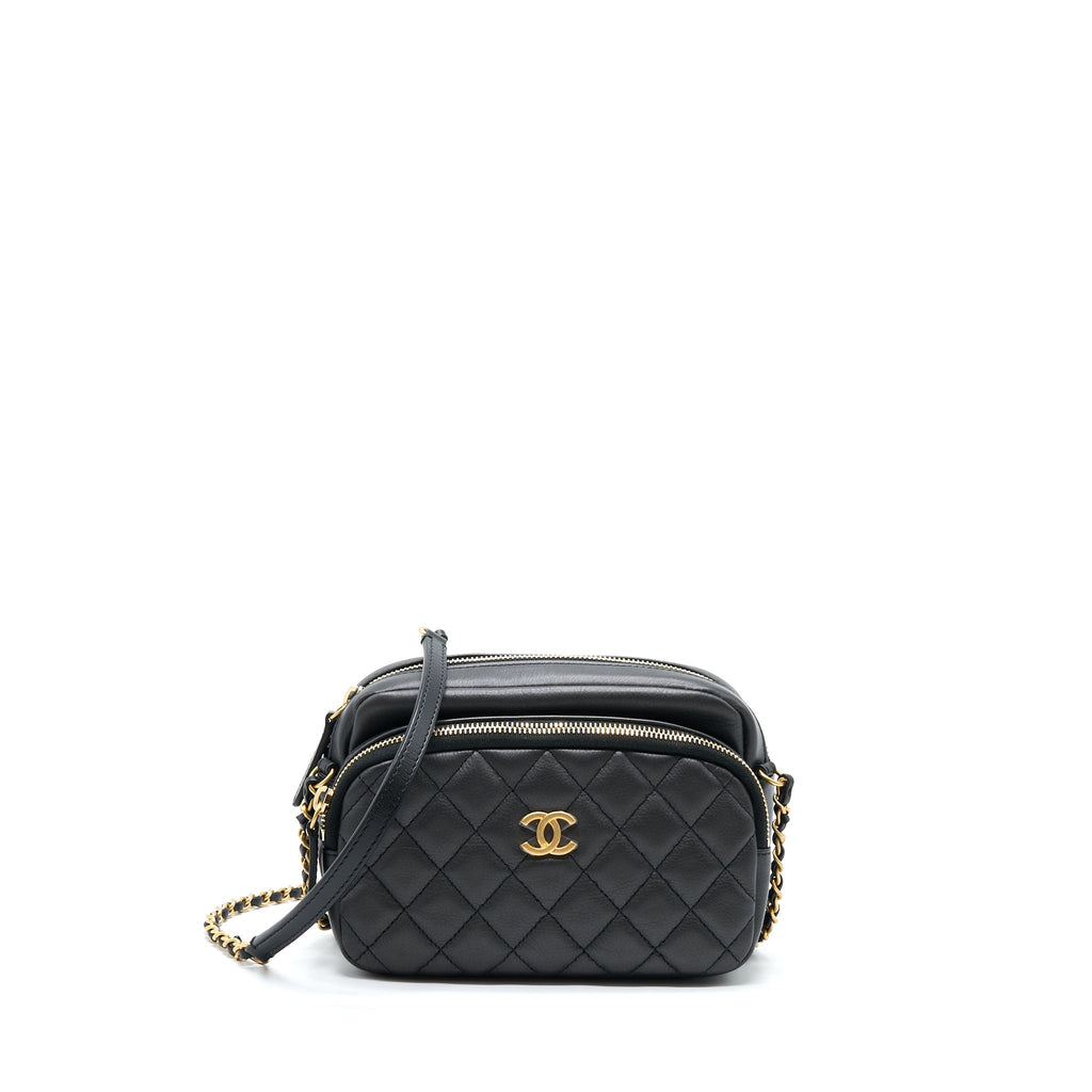 CHANEL CAMERA CASE QUILTED CALFSKIN BLACK GHW