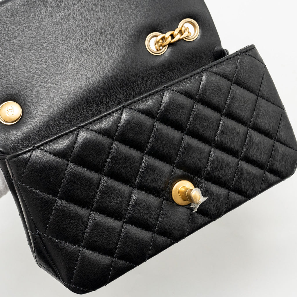 CHANEL 25P CAMELLIA ADJUSTABLE CHAIN FLAP BAG LAMBSKIN BLACK GHW(MICROCHIP)
