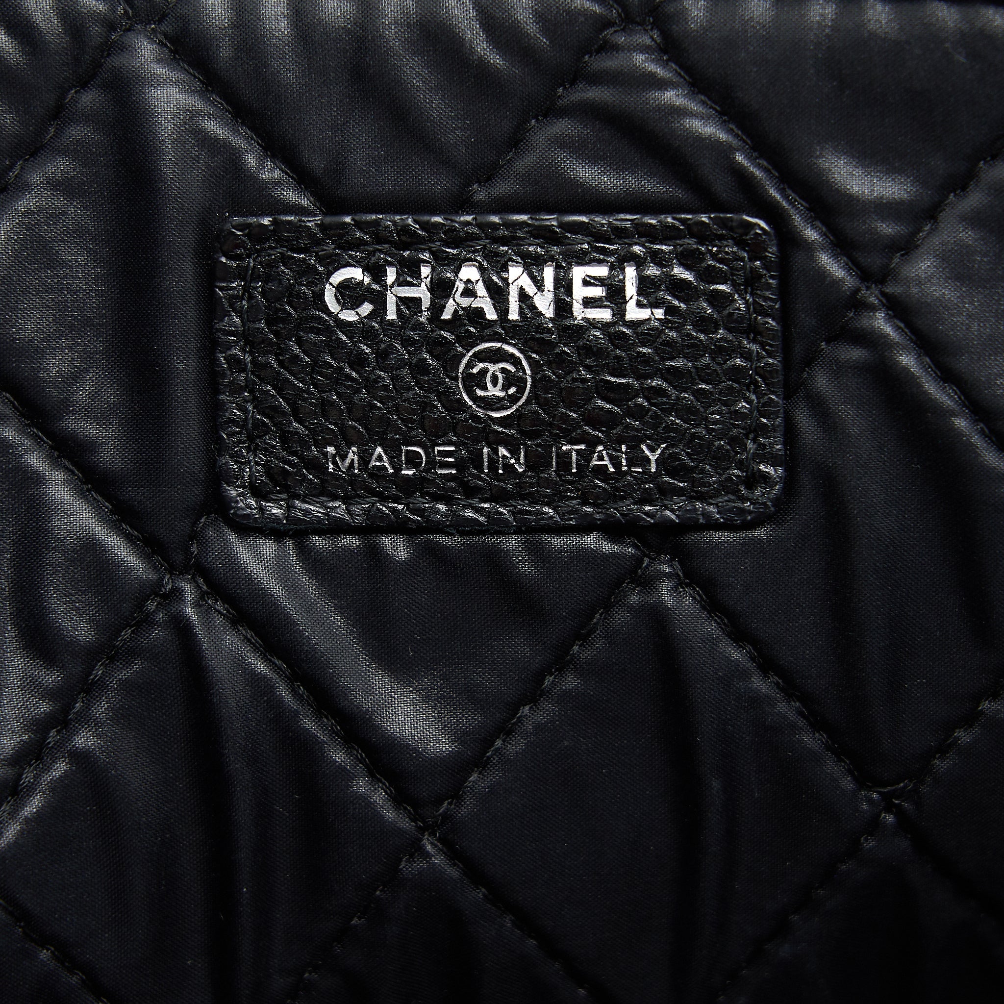 CHANEL CAVIAR POUCH BLACK SHW