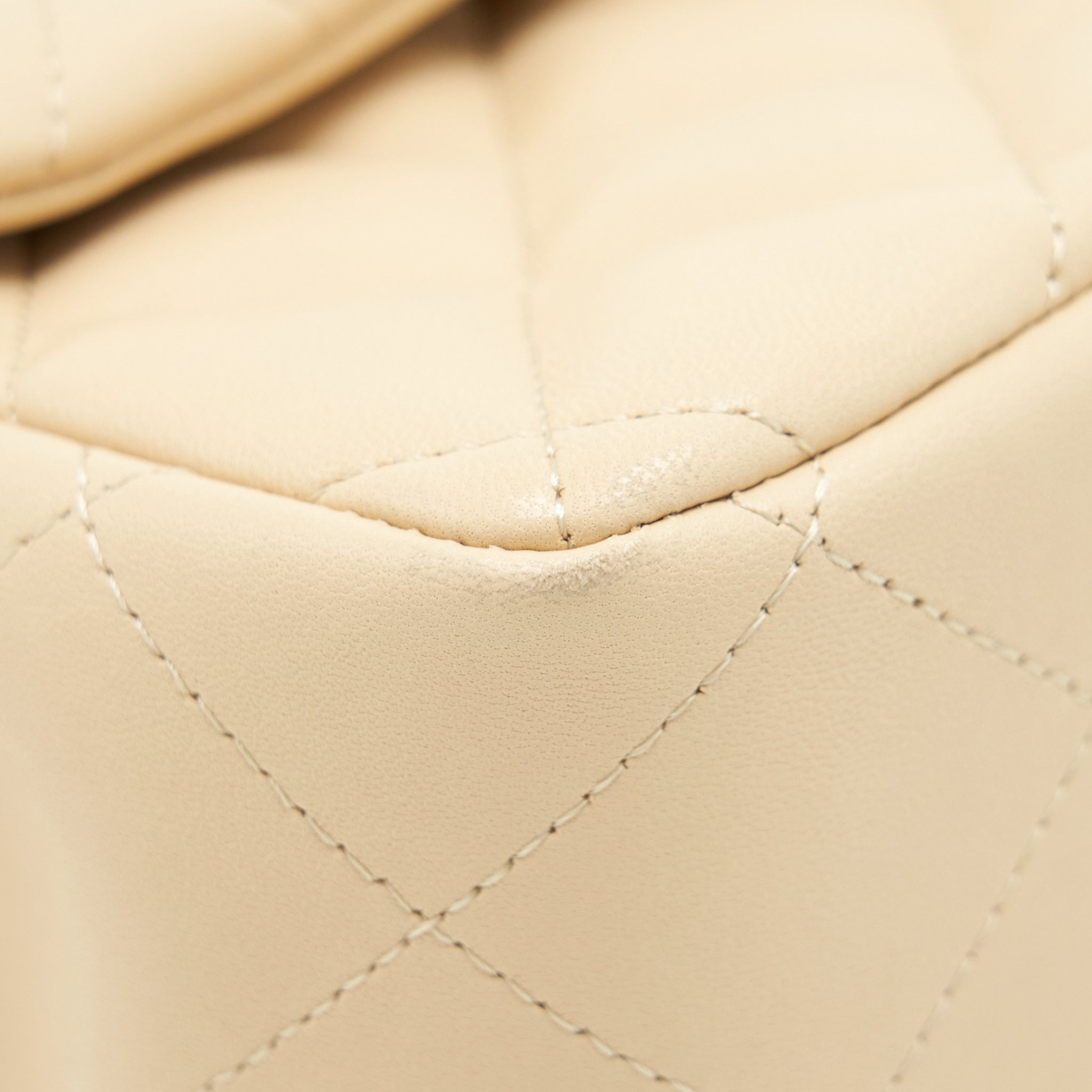 CHANEL JUMBO CLASSIC DOUBLE FLAP BAG LAMBSKIN BEIGE LGHW