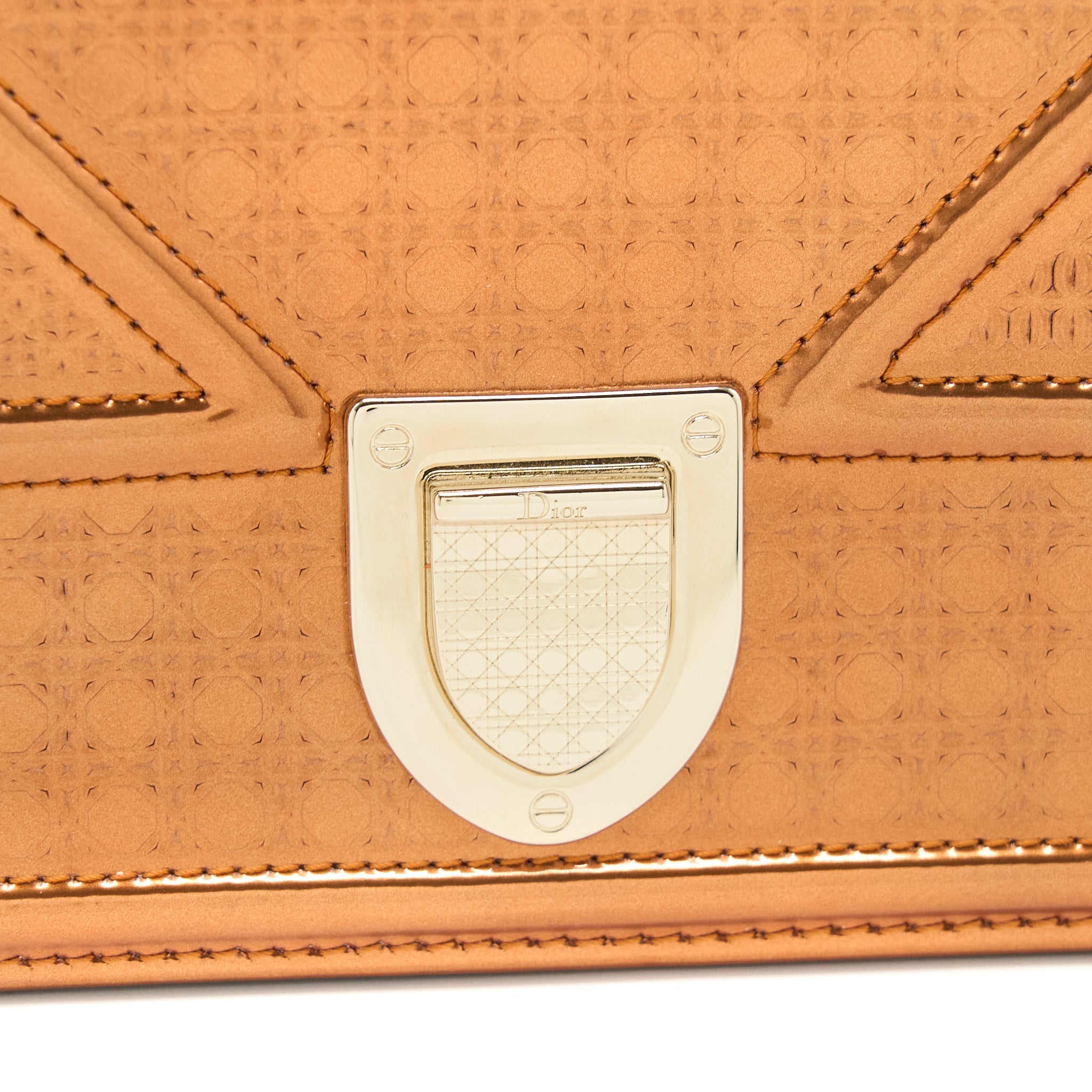 DIOR DIORAMA WALLET ON CHAIN PATENT METALLIC LGHW