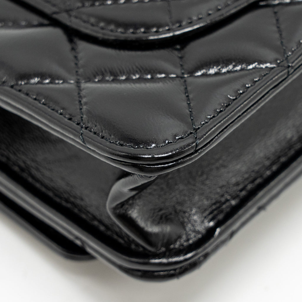 CHANEL WALLET ON CC DETAILED CHAIN SHINY LAMBSKIN BLACK GHW (MICROCHIP)
