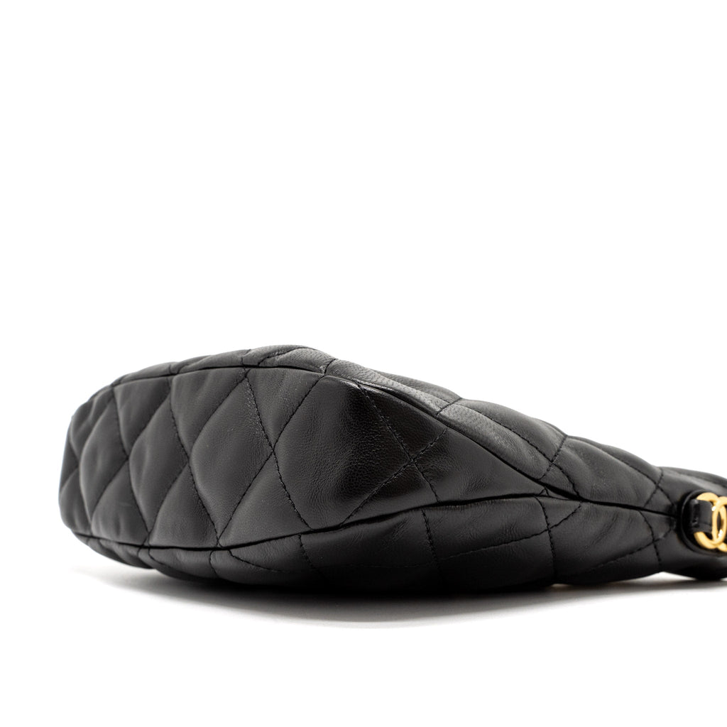 CHANEL 22K HOBO SHOULDER BAG LAMBSKIN BLACK GHW (MICROCHIP)