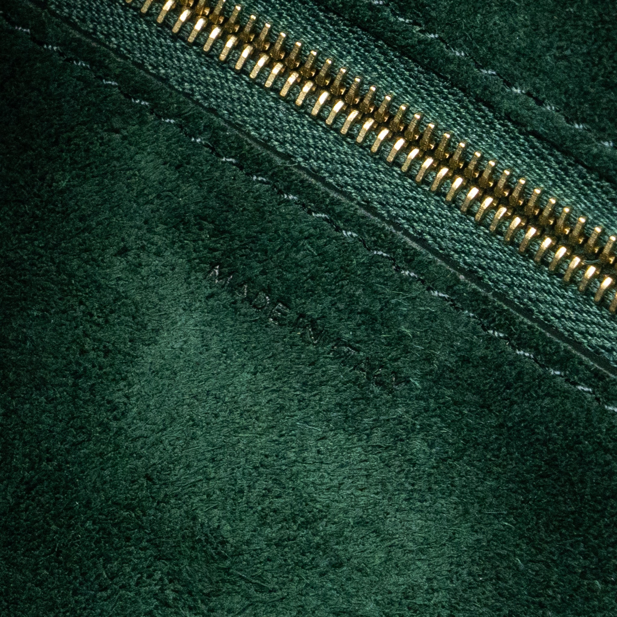 CELINE SMALL SANGLE BUCKET BAG CALFSKIN DARK GREEN GHW