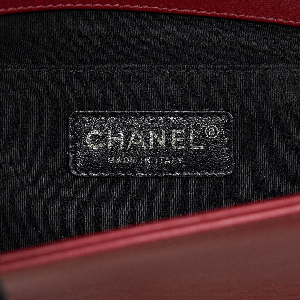 CHANEL MEDIUM CHEVRON BOY CHANEL BAG LIMITED EDITION DARK RED SHW