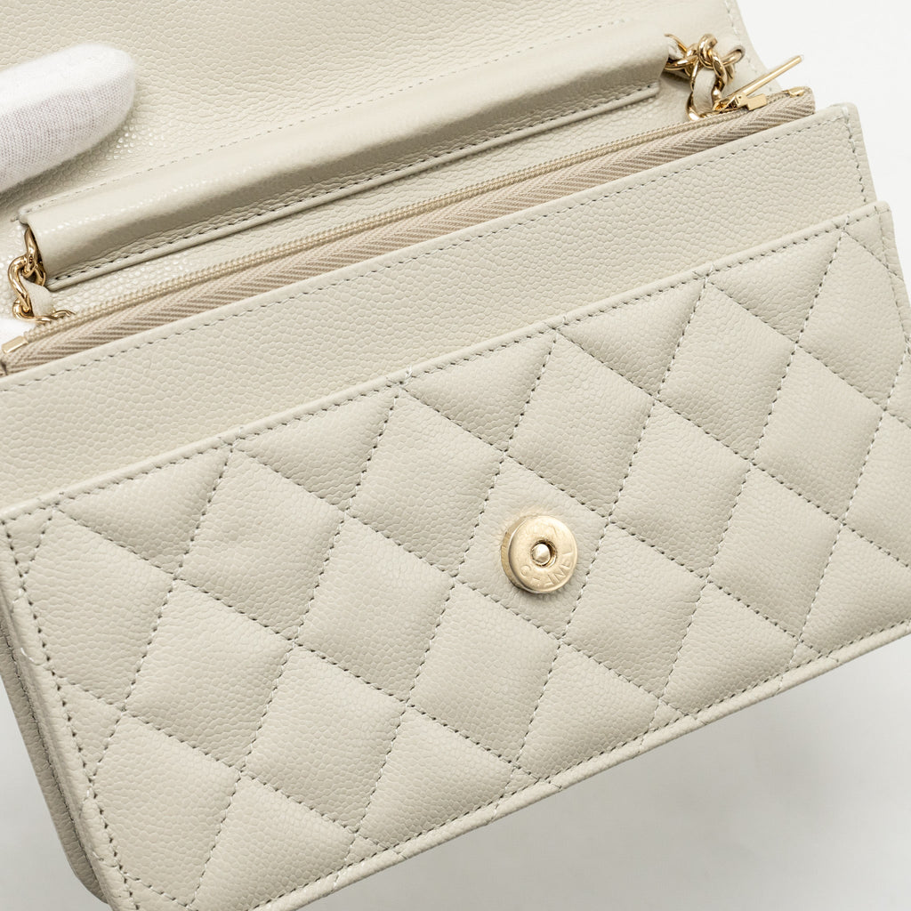CHANEL CLASSIC WALLET ON CHAIN CAVIAR CREAMY WHITE LGHW(MICROCHIP)
