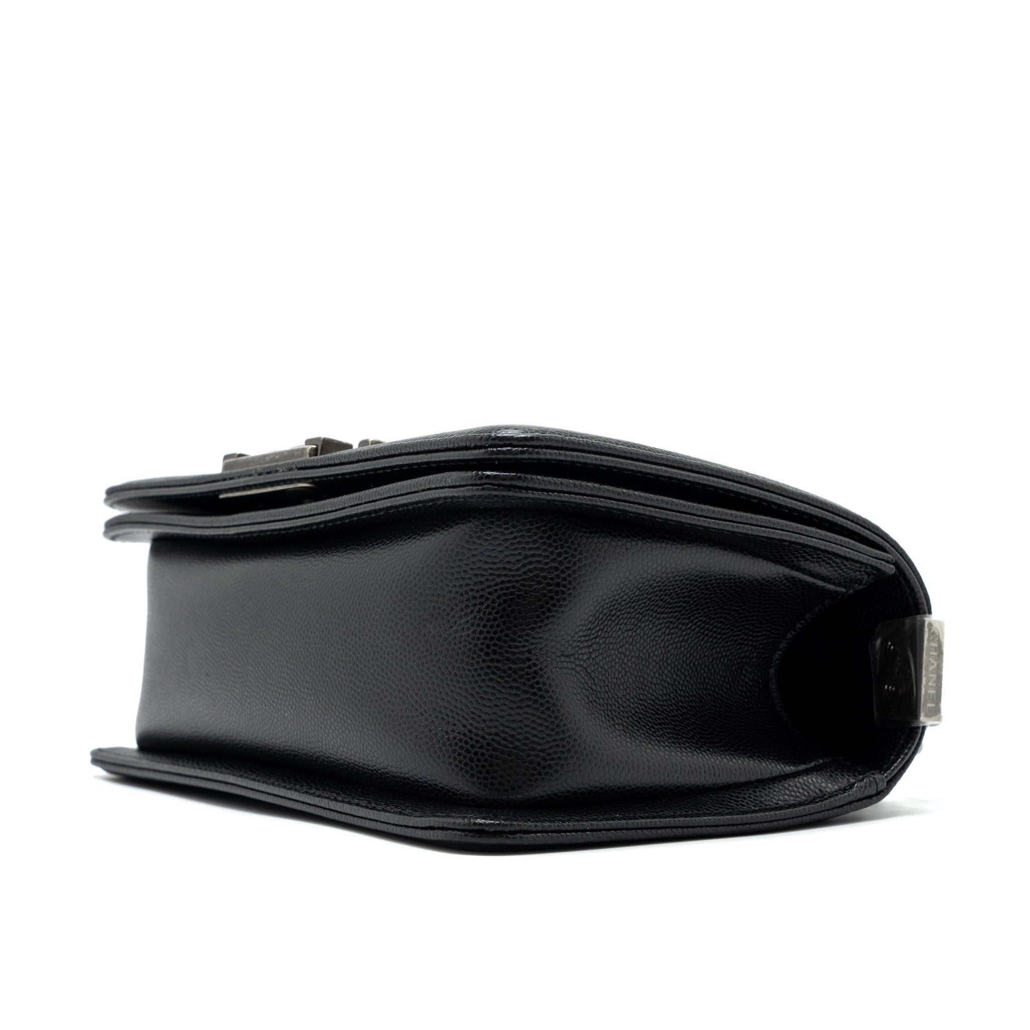 CHANEL SMALL BOY BAG CAVIAR BLACK SHW (MICROCHIP)