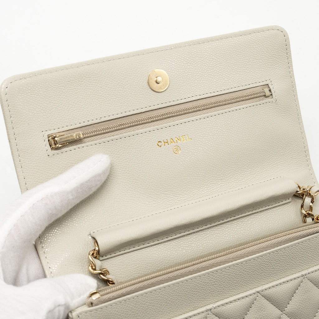 CHANEL CLASSIC WALLET ON CHAIN CAVIAR CREAMY WHITE LGHW(MICROCHIP)