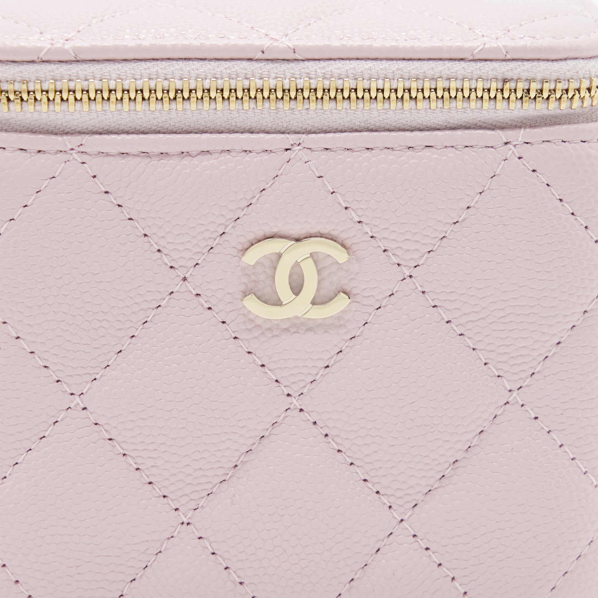 CHANEL MINI VANITY CASE CAVIAR PINK LGHW