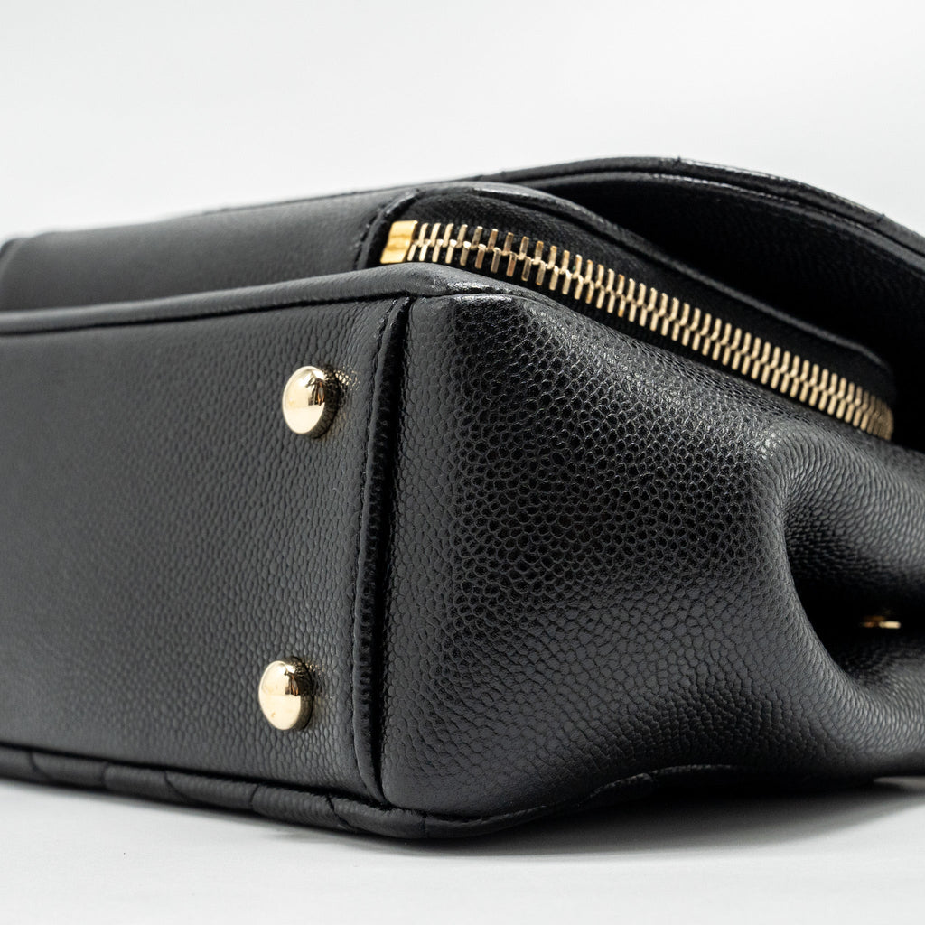 CHANEL SMALL BUSINESS AFFINITY CAVIAR BLACK LGHW (MICROCHIP)