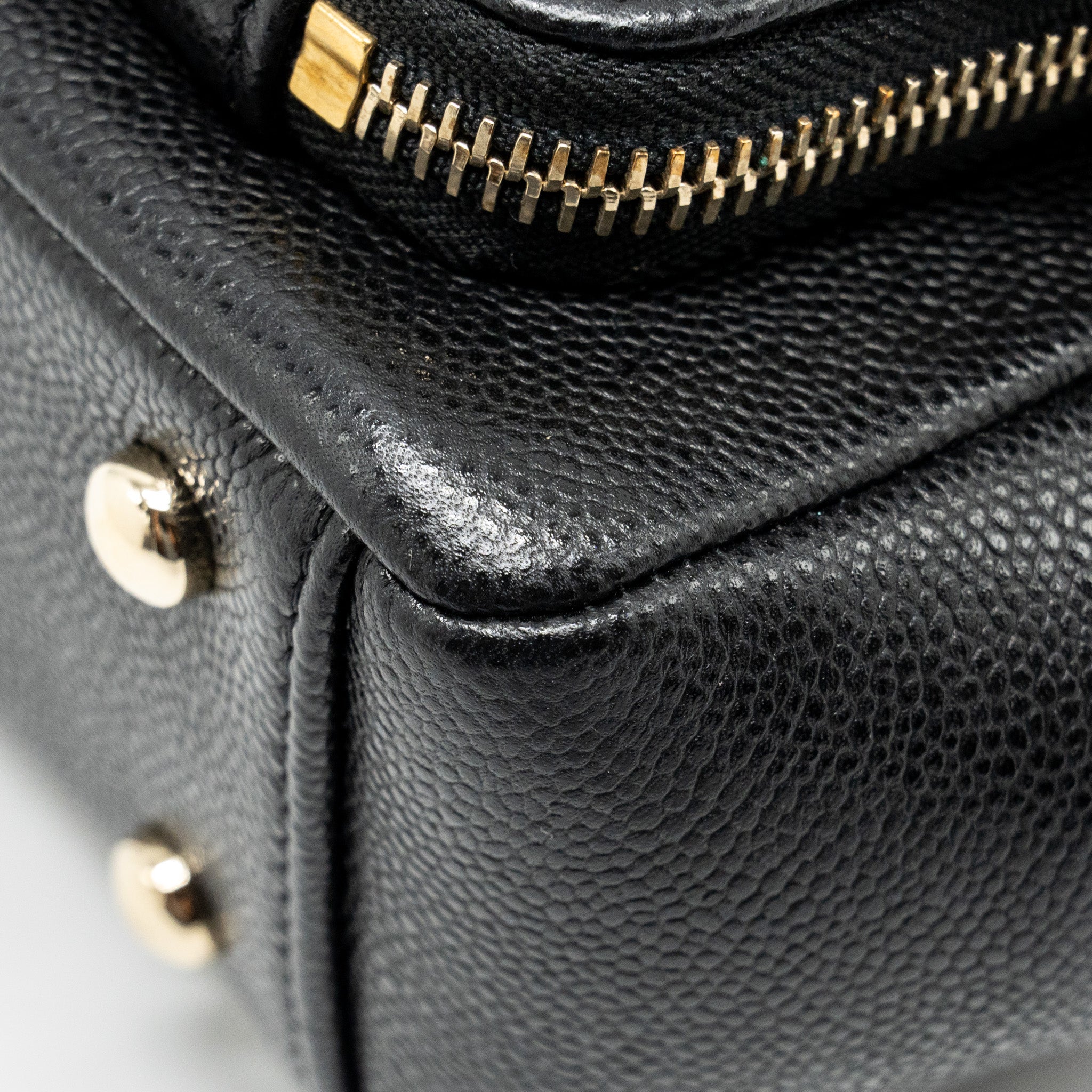 CHANEL SMALL BUSINESS AFFINITY CAVIAR BLACK LGHW (MICROCHIP)