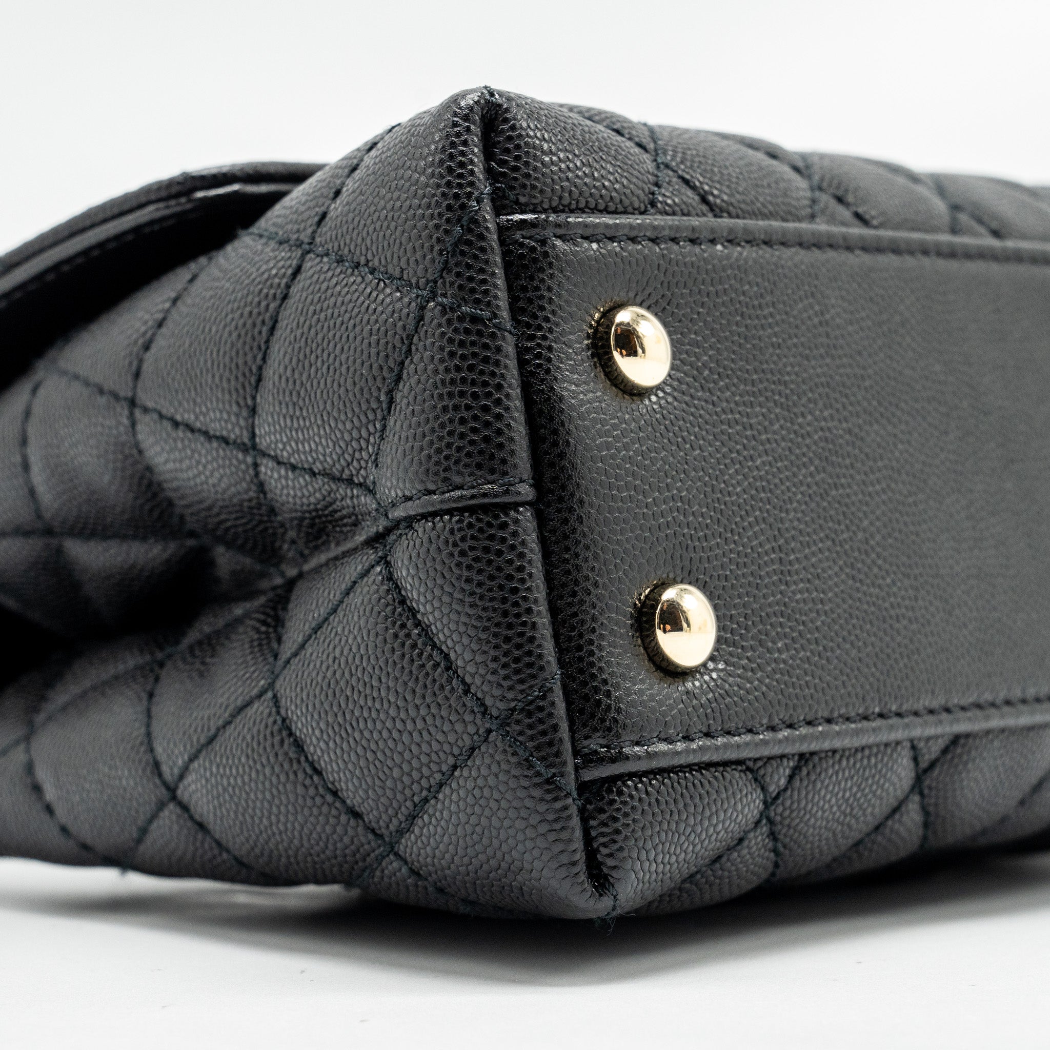 CHANEL SMALL COCO HANDLE CAVIAR BLACK LGHW (MICROCHIP)