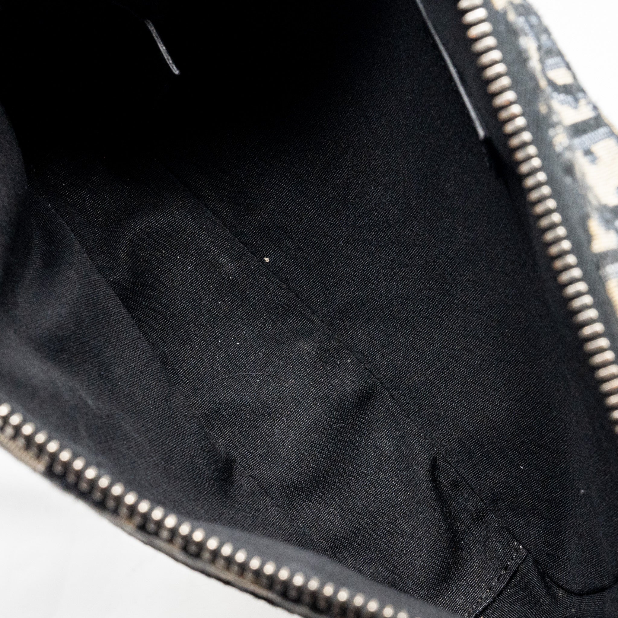DIOR SAFARI BAG WITH STRAP BLACK OBLIQUE JACQUARD SHW