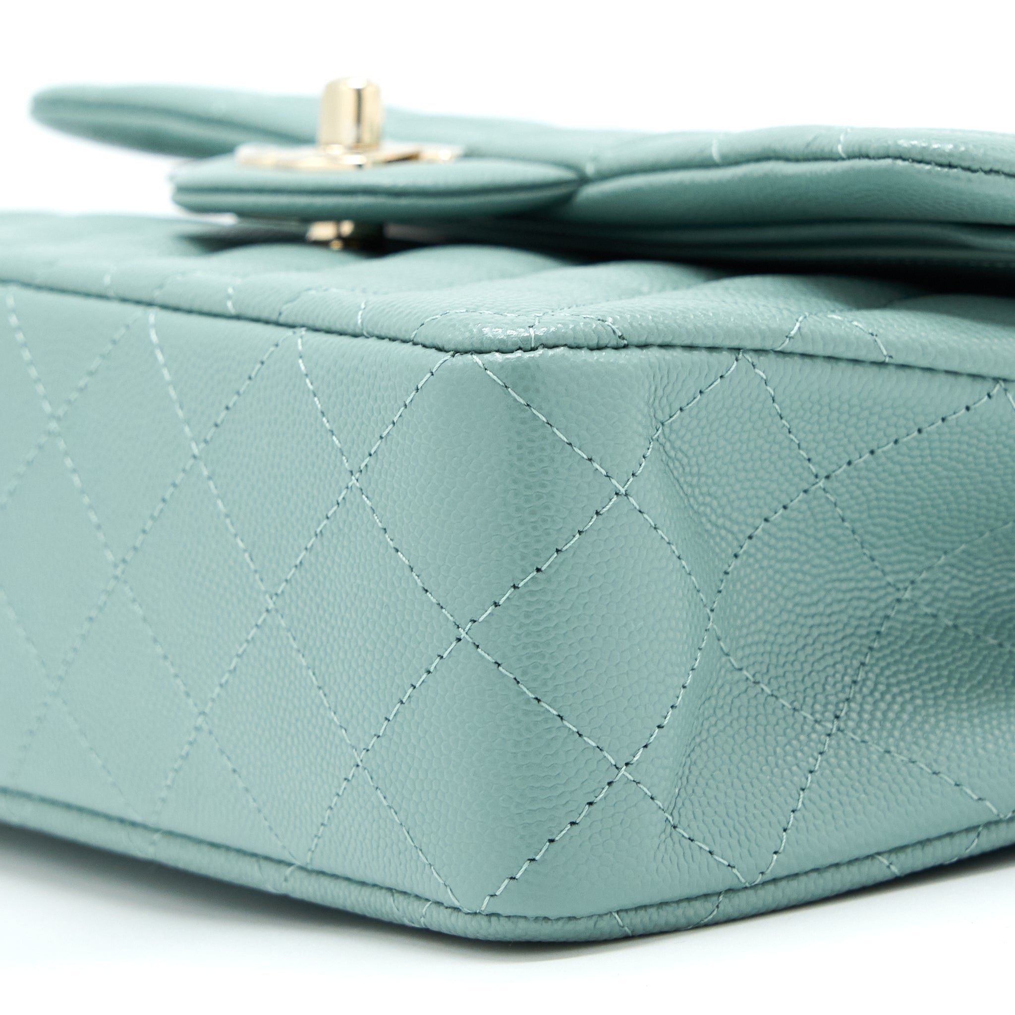 CHANEL 22C SMALL CLASSIC DOUBLE FLAP BAG CAVIAR NG124 GREYISH GREEN LGHW (MICROCHIP)