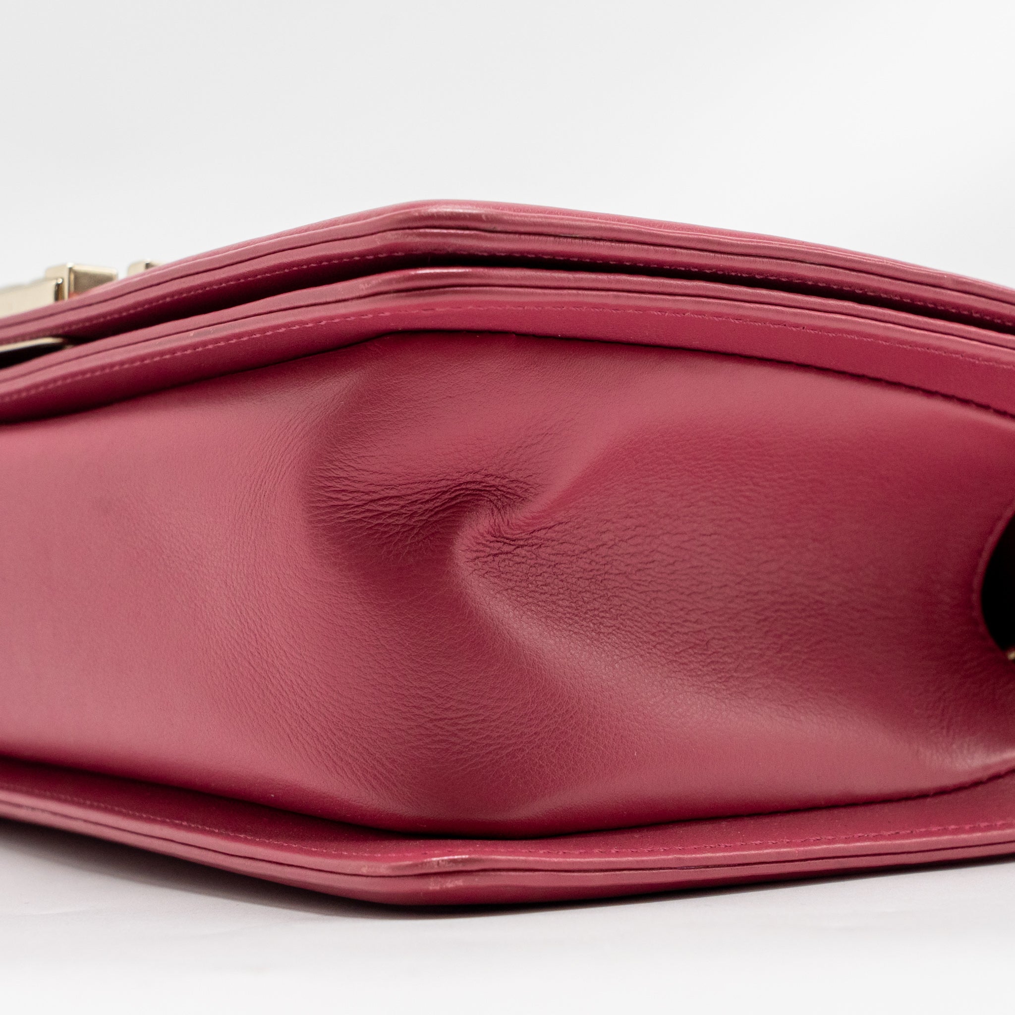 CHANEL MEDIUM BOY BAG FABRIC / LEATHER PINK LGHW