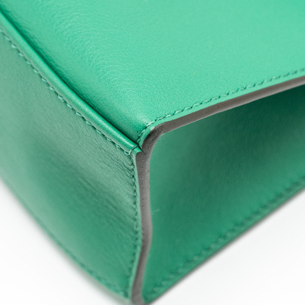 HERMES KELLY POCHETTE SWIFT VERT VERTIGO GHW