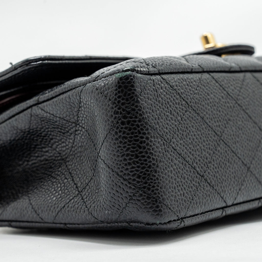 CHANEL MEDIUM CLASSIC DOUBLE  FLAP BAG CAVIAR BLACK GHW