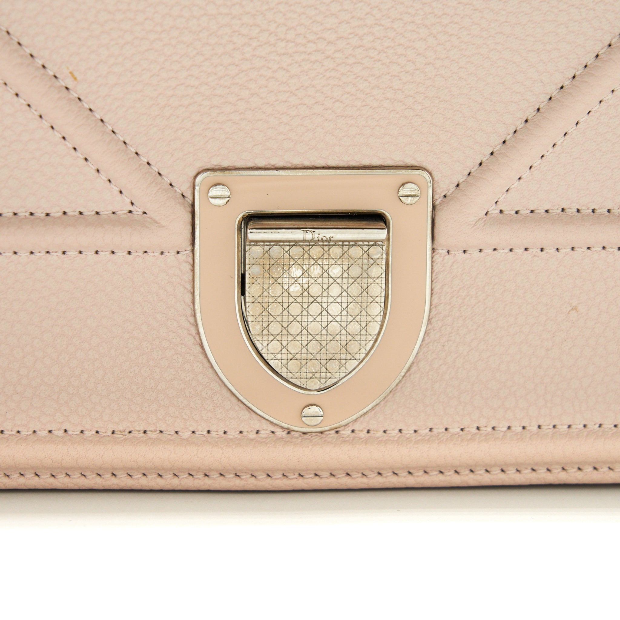 DIOR MEDIUM DIORAMA BAG GRAINED CALFSKIN BEIGE SHW