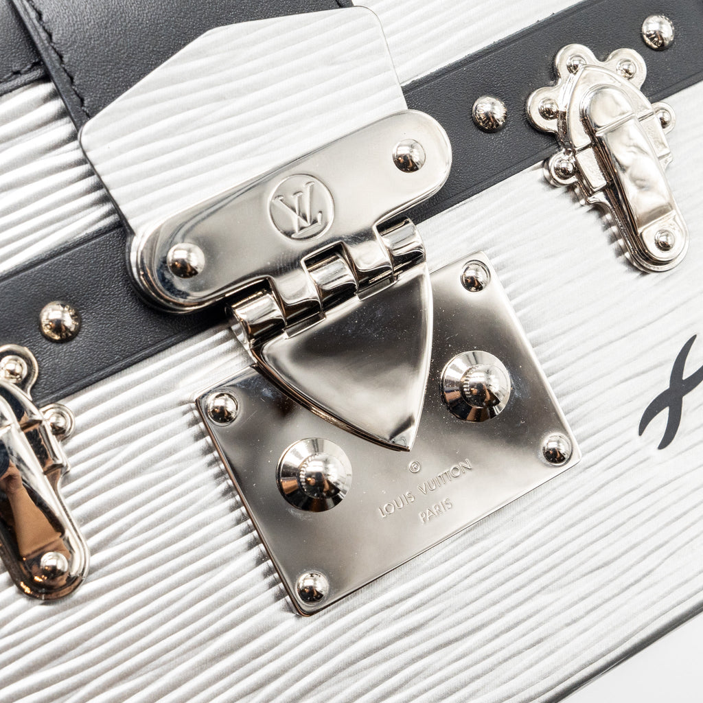 LOUIS VUITTON PETITE MALLE EPI WHITE/BLACK GHW