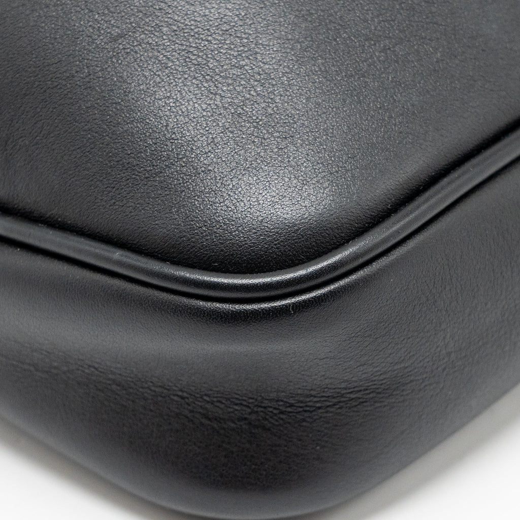 BALENCIAGA RODEO SLING POCHETTE CALFSKIN BLACK GHW