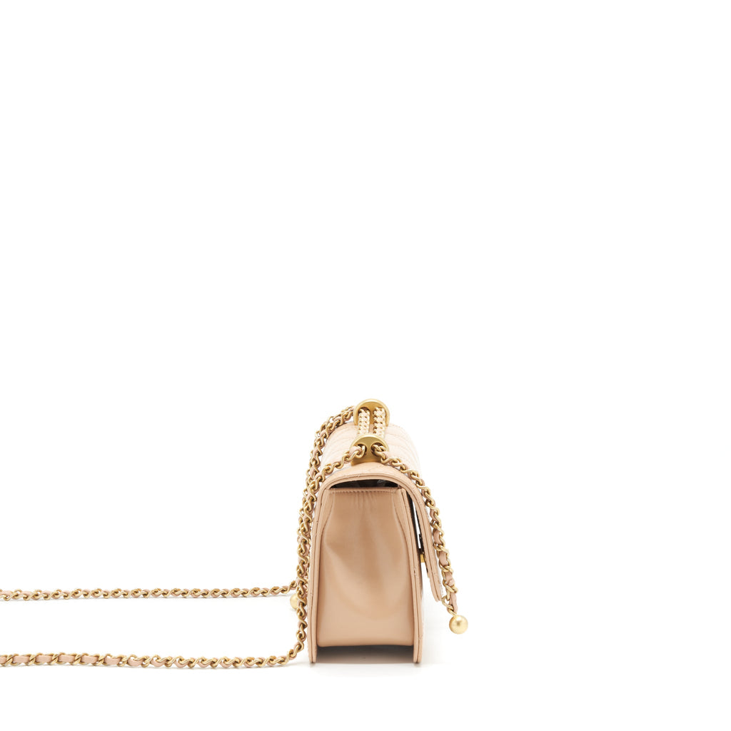 CHANEL 21A SMALL GOLD CRUSH FLAP BAG CALFSKIN BEIGE GHW (MICROCHIP)