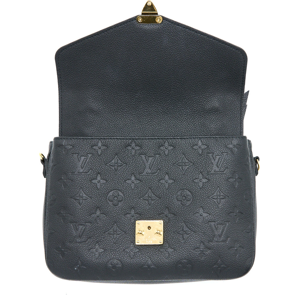 LOUIS VUITTON POCHETTE METIS MONOGRAM EMPRIENTE BLACK GHW
