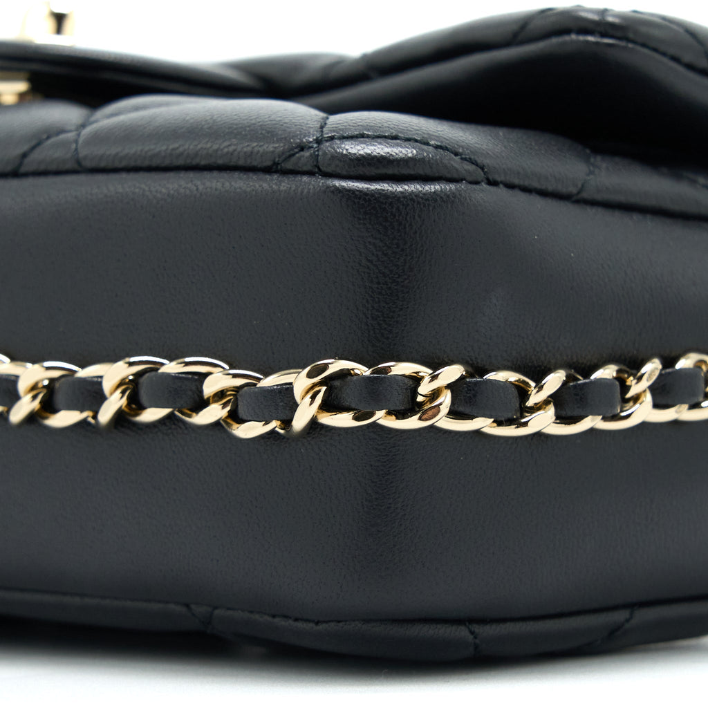 CHANEL PEARL CHAIN FLAP BAG QUILTED LAMBSKIN BLACK LGHW