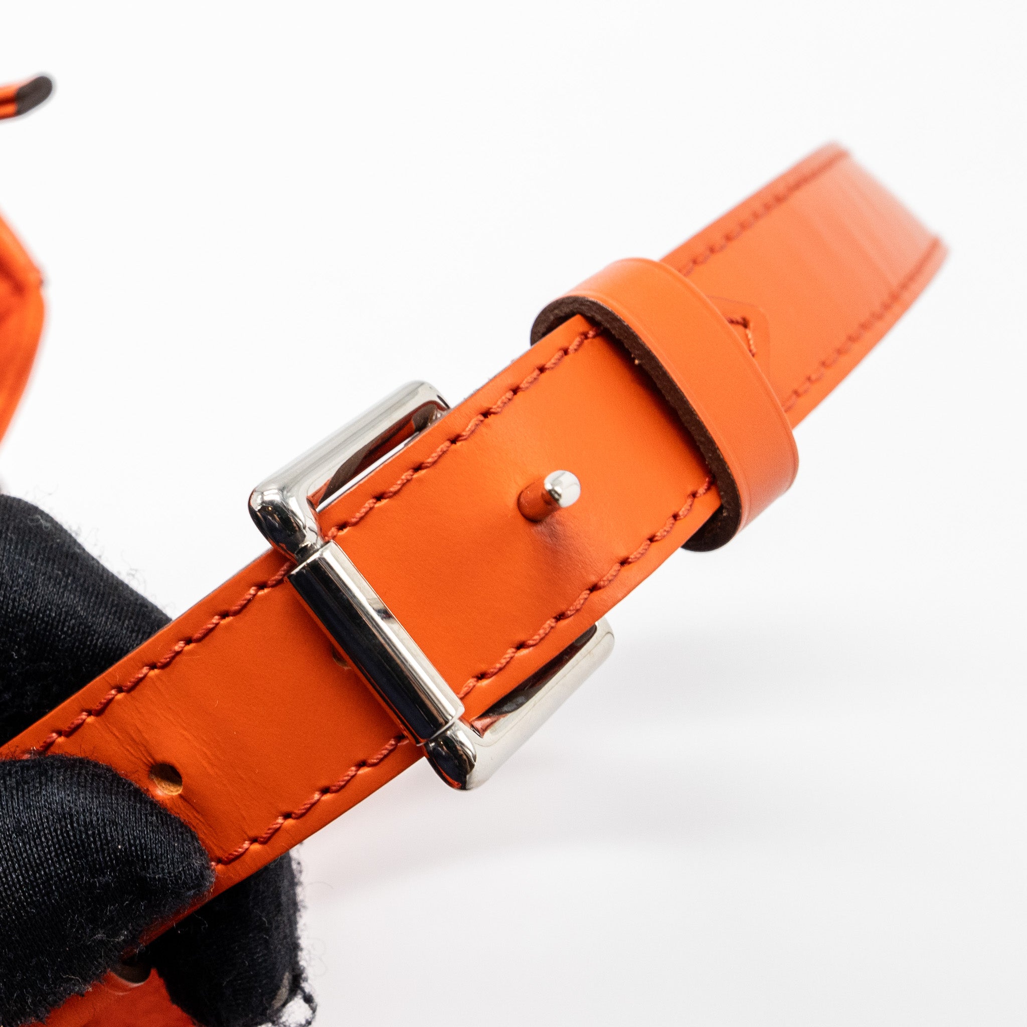 LOUIS VUITTON PETIT NOE EPI ORANGE SHW