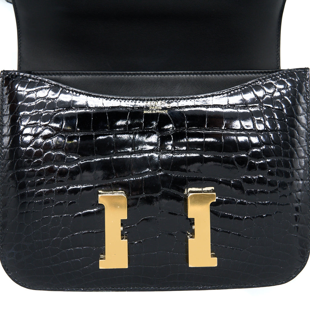 HERMES CONSTANCE 24 SHINY ALLIGATOR LEATHER BLACK GHW