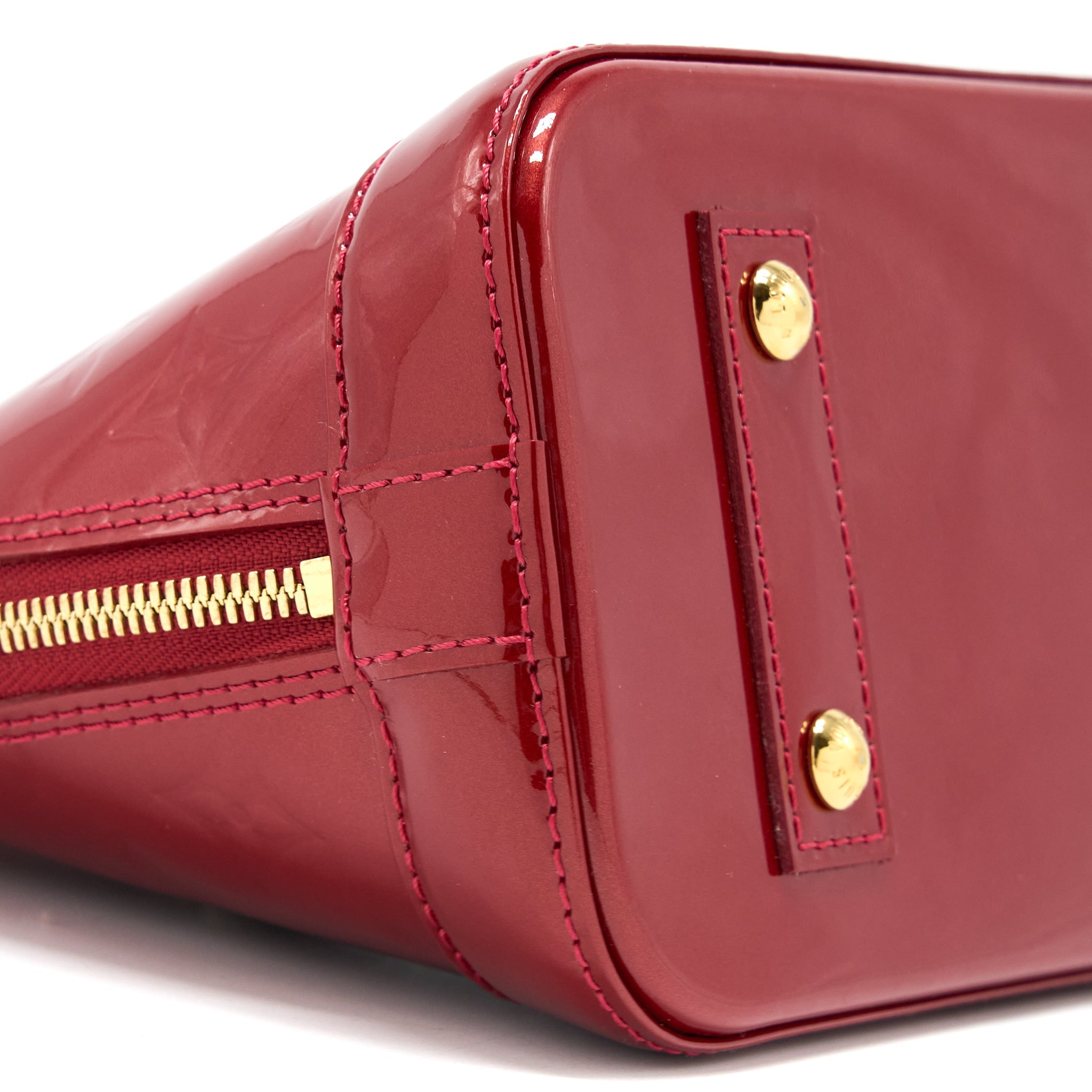 LOUIS VUITTON ALMA BB VERNIS RED GHW