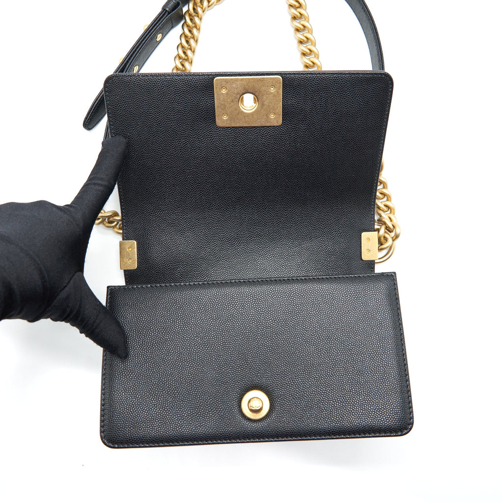 CHANEL SMALL BOY BAG CAVIAR BLACK GHW