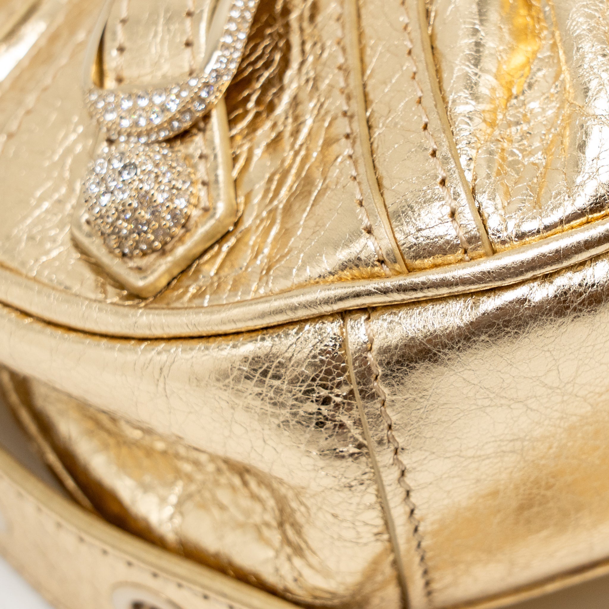 BALENCIAGA LE CAGOLE XS SHOULDER BAG ARENA CRACKED LAMBSKIN GOLD GHW