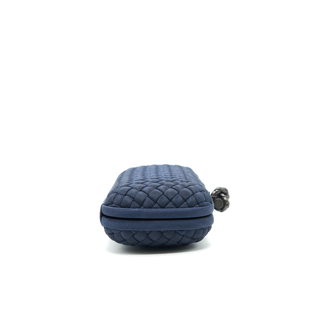 BOTTEGA VENETA KNOT CLUTCH IN NAVY WITH RUTHENIUM HARDWARE