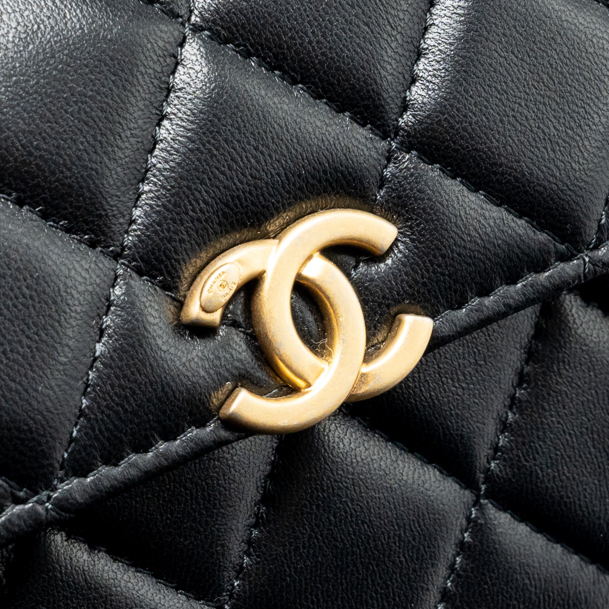 CHANEL 22B ENAMEL TOP HANDLE FLAP BAG LAMBSKIN BLACK GHW (MICROCHIP)